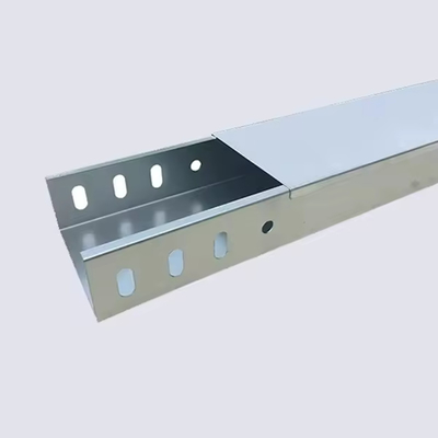 Un bon prix. Installation facile des plateaux de câbles de piste de course Construction en acier et conception pratique en ligne