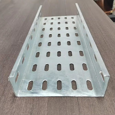 Ein guter Preis. Galvanisiertes Kabeltrey für ein regelmäßiges rundes Kabelmanagementsystem Online